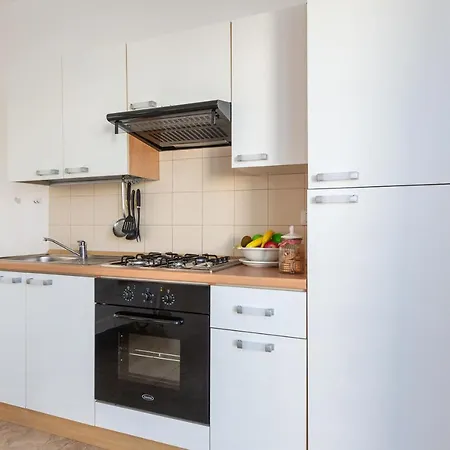 Apartment Cristallo By Barbarhouse Torre Lapillo